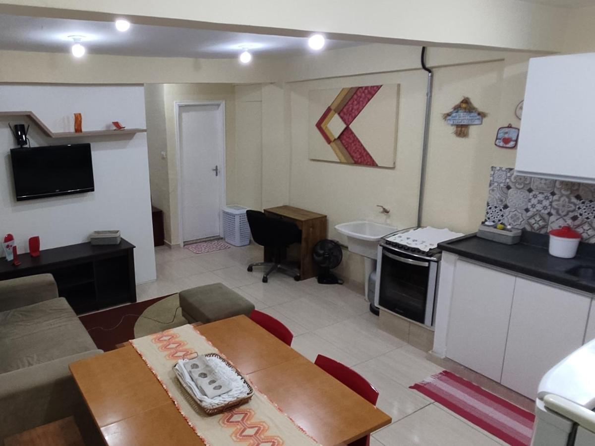 Apartment Estudio Mobiliado Em Pocos *