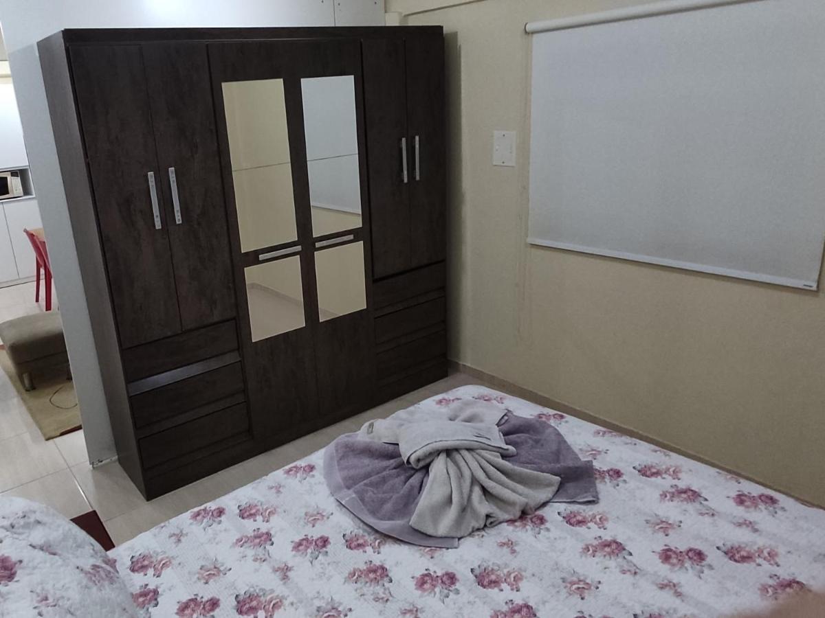 Apartment Estudio Mobiliado Em Pocos